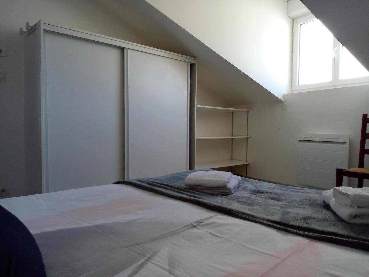 Appartement A 2 Minutes Du Centre Ville Avec Climatisation 佩里格 外观 照片